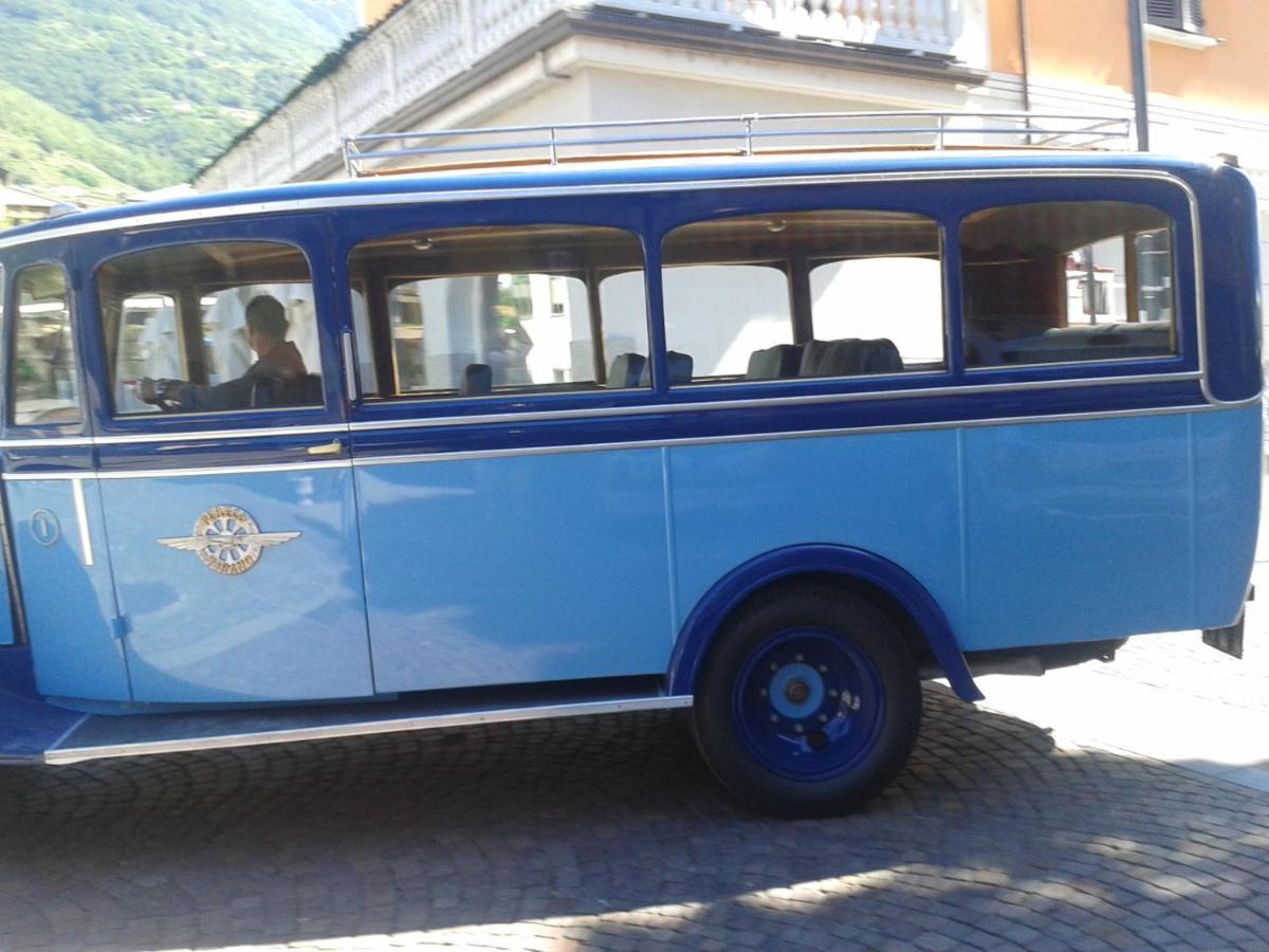 Hotel Bed & Rooms , Corte Rossa -1 Min Walk To Bernina Express Tirano Bagian luar foto